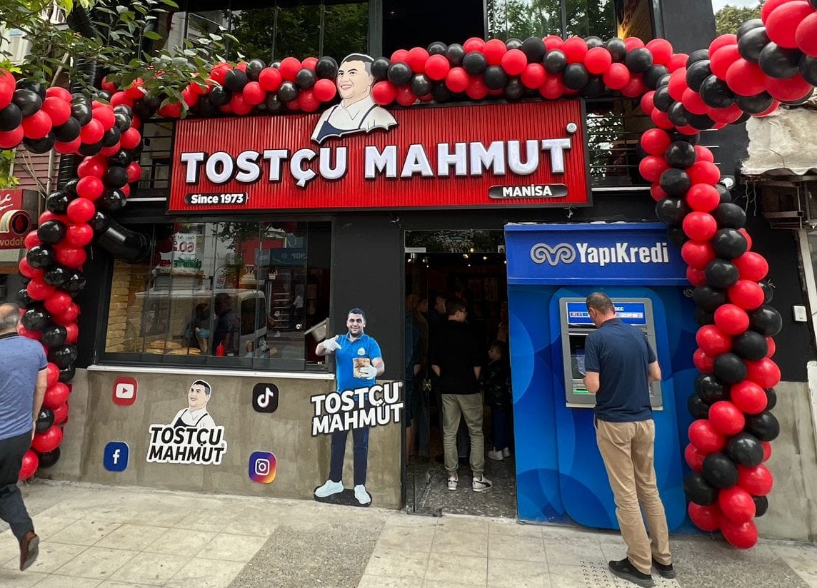 İzmir Mekan İçi Organik Balon Tasarımı Görseli 5