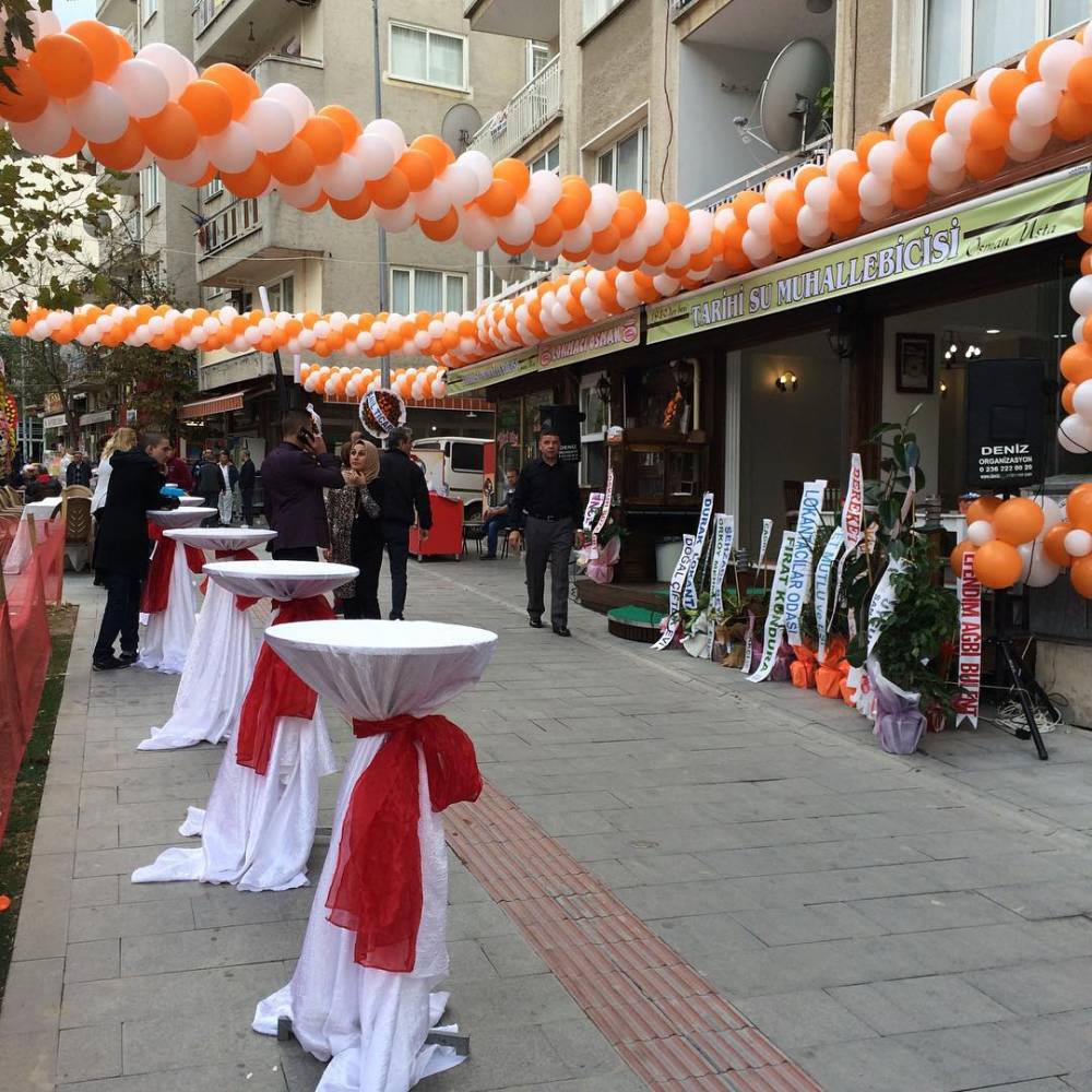 Açılış ve Davet Sütun Balon Dekoru Görseli 3
